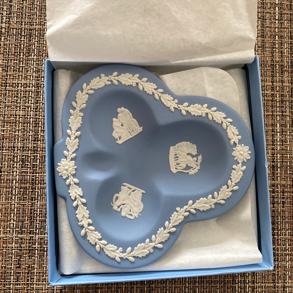 Wedgwood Blue Jasperware tray